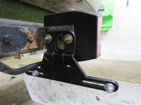 Trailer License Plate Mount Bracket, Angled, Rust 